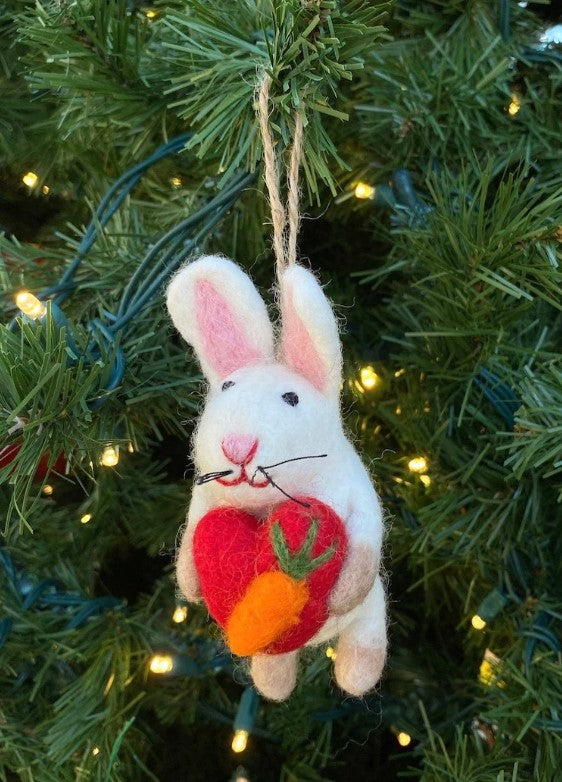 Unique Home Decor Ideas for Christmas: Festive and Creative Inspiration