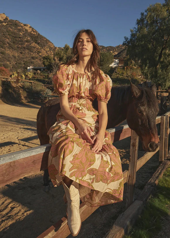 5 Stylish And Simple Summer Clothing For Women