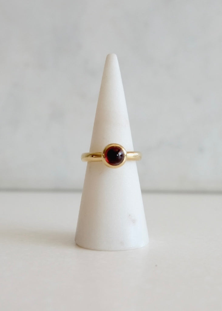14k Gold Garnet Ring