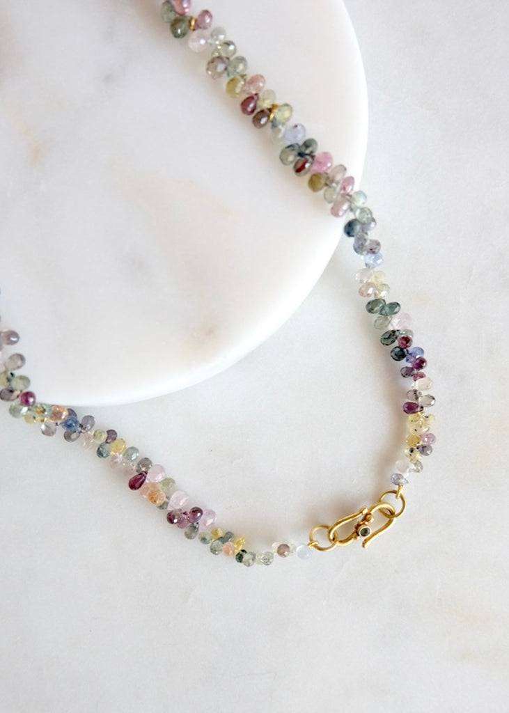 18k Multicolored Sapphire Choker