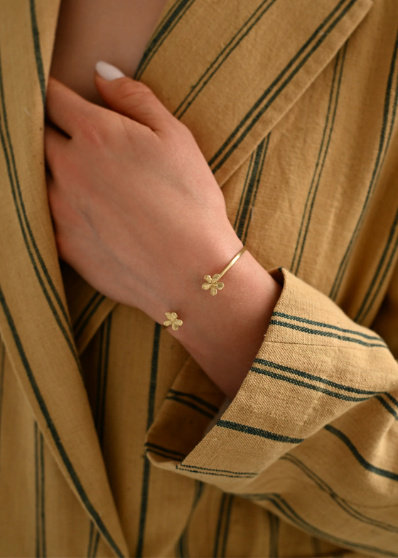 8.6.4. Design | Brass Cuff