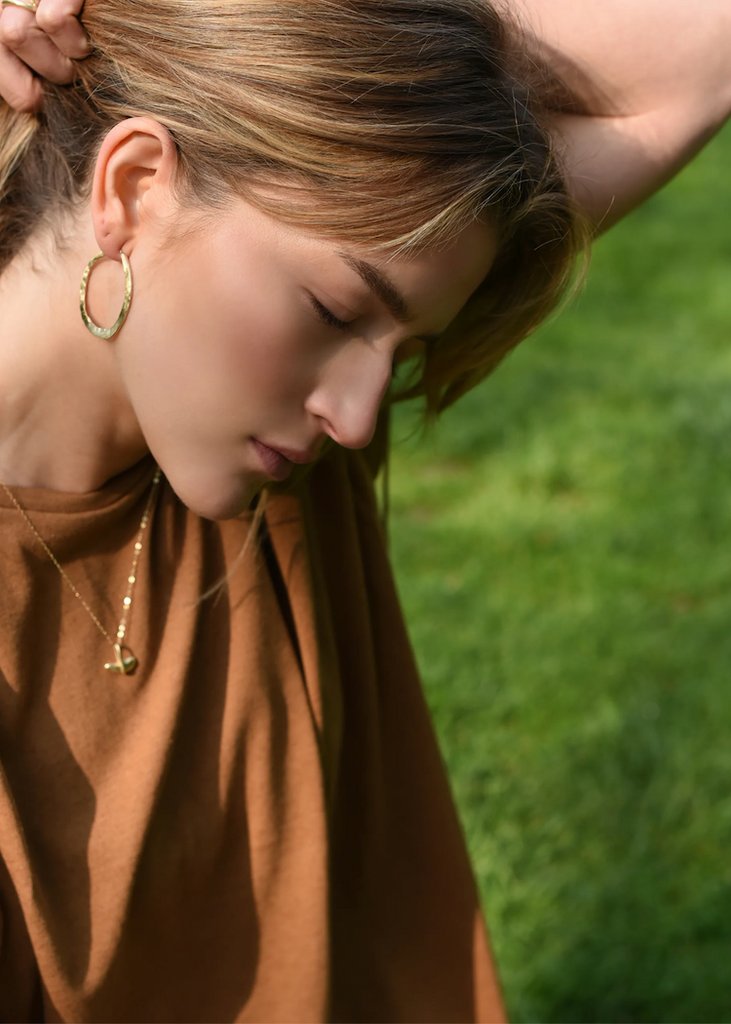 8.6.4. Design | Hammered Hoops | Brass