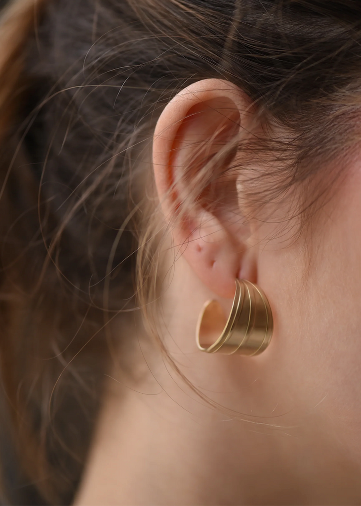 8.6.4. Design | Ridge Hoops | Brass