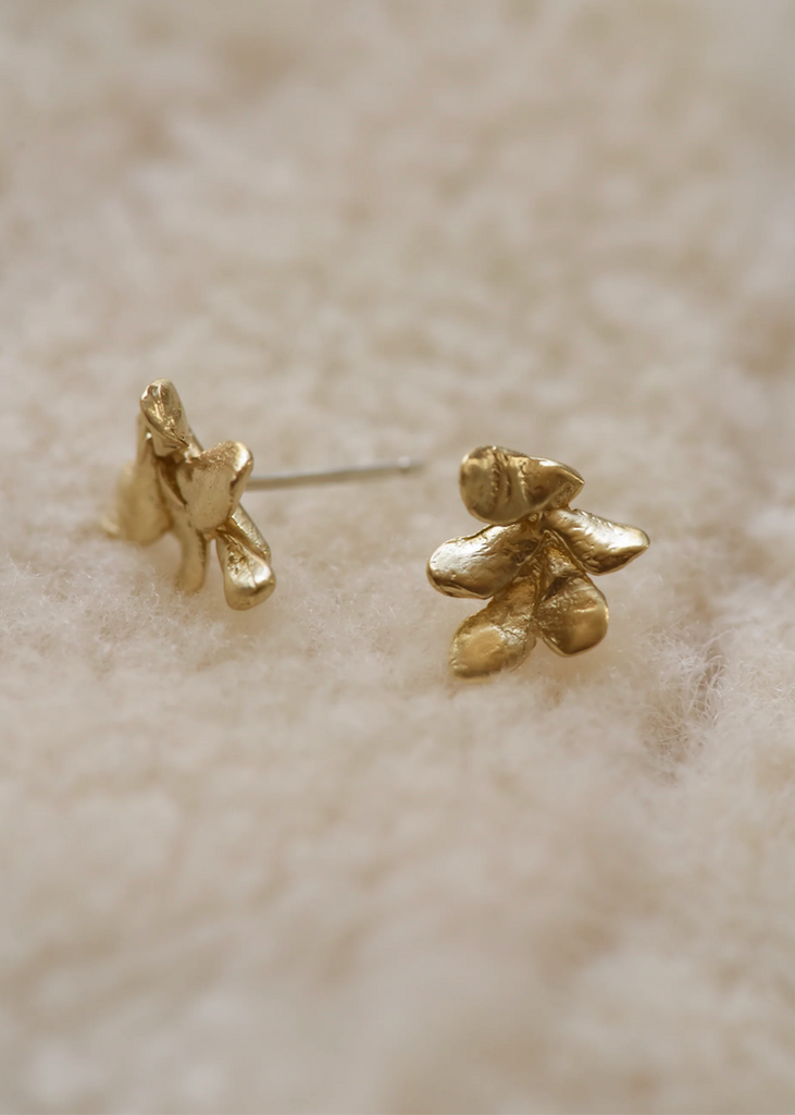 8.6.4. Design | Small Leaf Studs | Brass