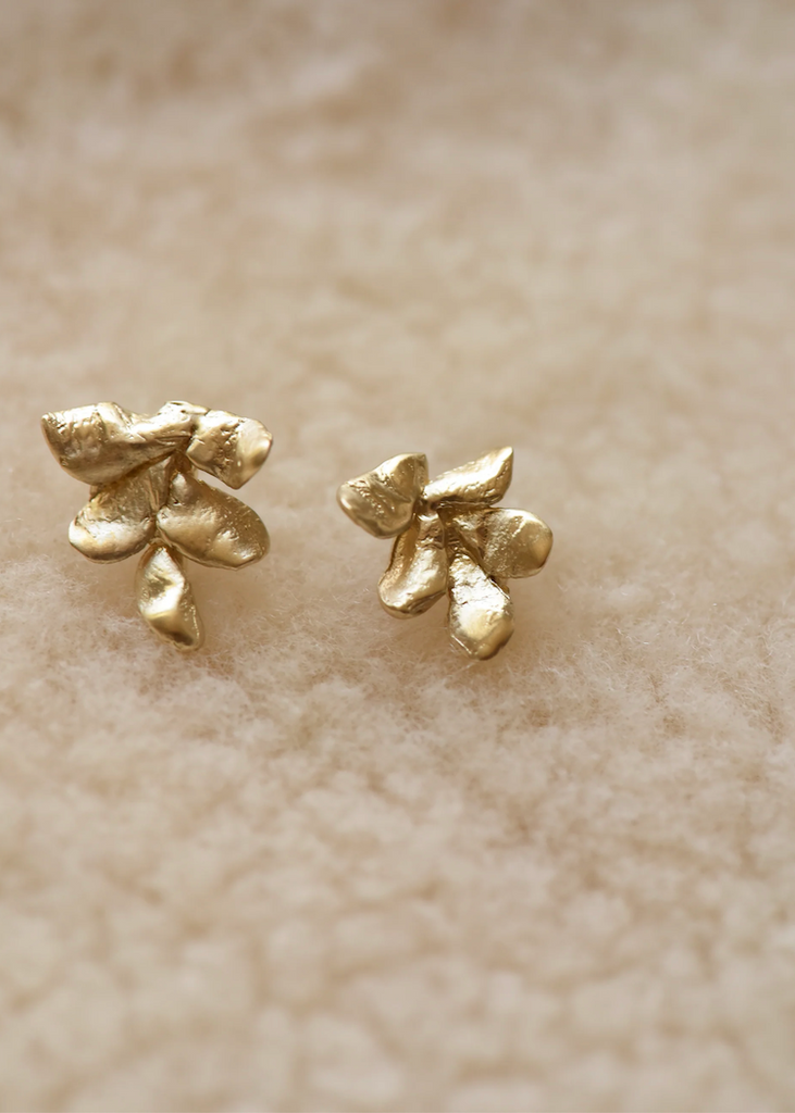 8.6.4. Design | Small Leaf Studs | Brass