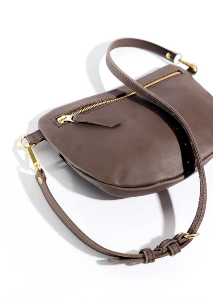 ABBY ALLEY | The Big Sling Bag | Mocha