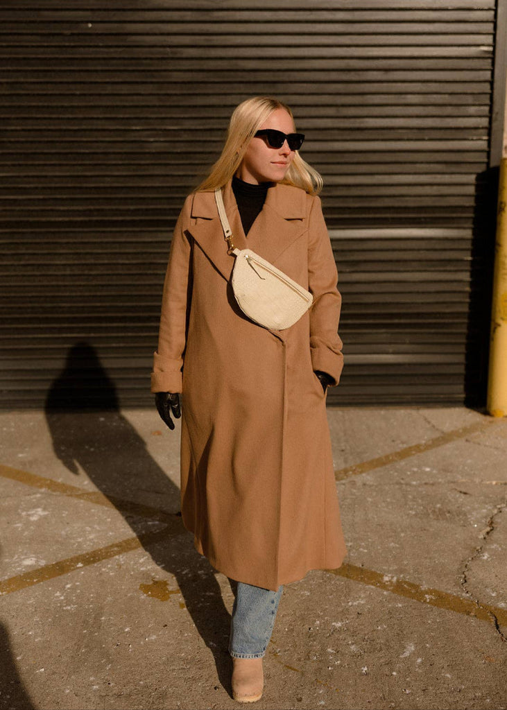 ABBY ALLEY | Sling Bag | Ivory Croco