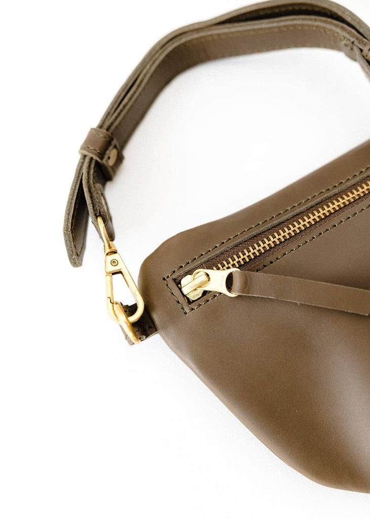 ABBY ALLEY | Sling Bag | Olive