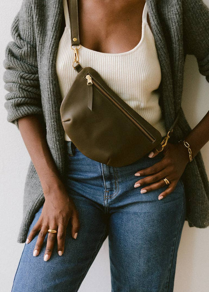 ABBY ALLEY | Sling Bag | Olive