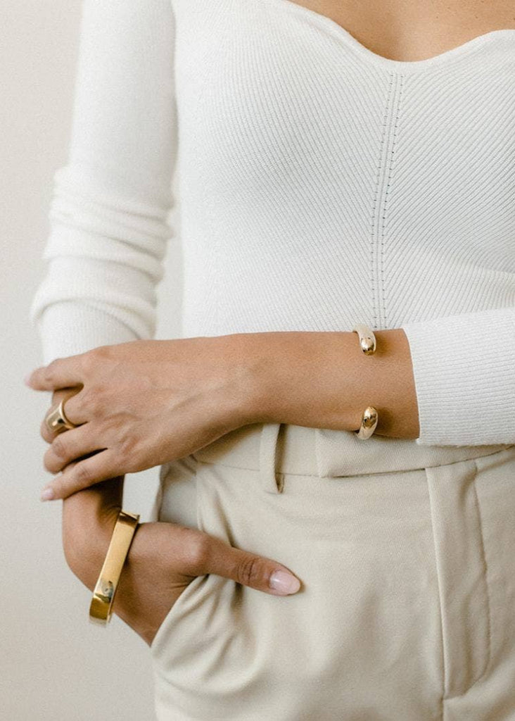 ABBY ALLEY | Square Bangle II