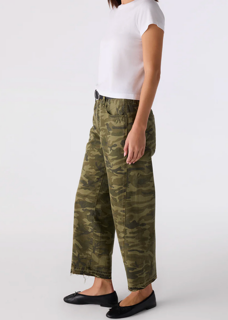 AMO | Maria Pant in Camo