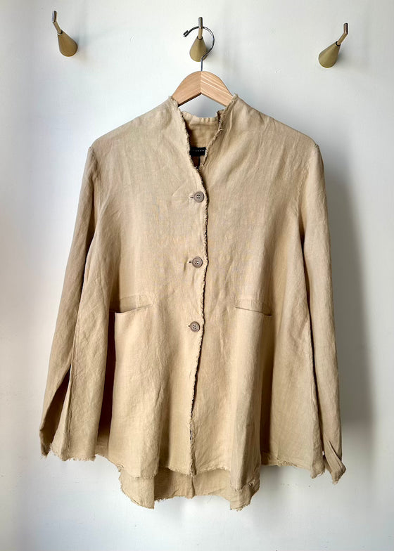 Aequamente | Jacket