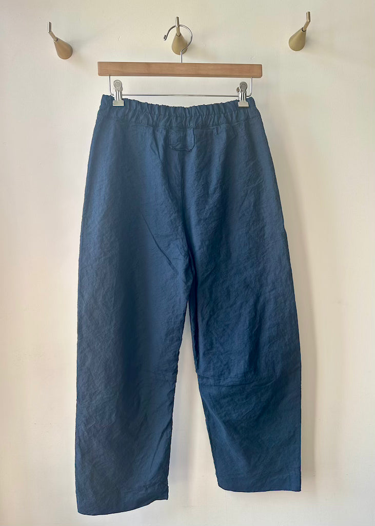 Aequamente | Pants Binox | Abisso