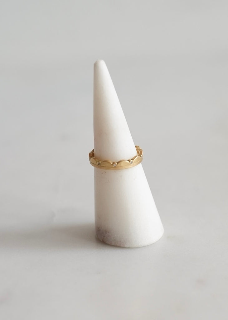 Ananda Khalsa | 18ky Gold Scalloped Band with Diamonds