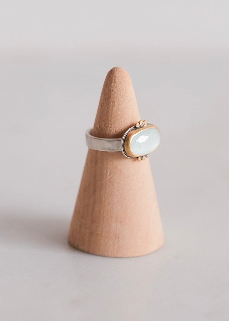 Ananda Khalsa | Rosecut Horizontal Aquamarine Ring with 2 Diamonds