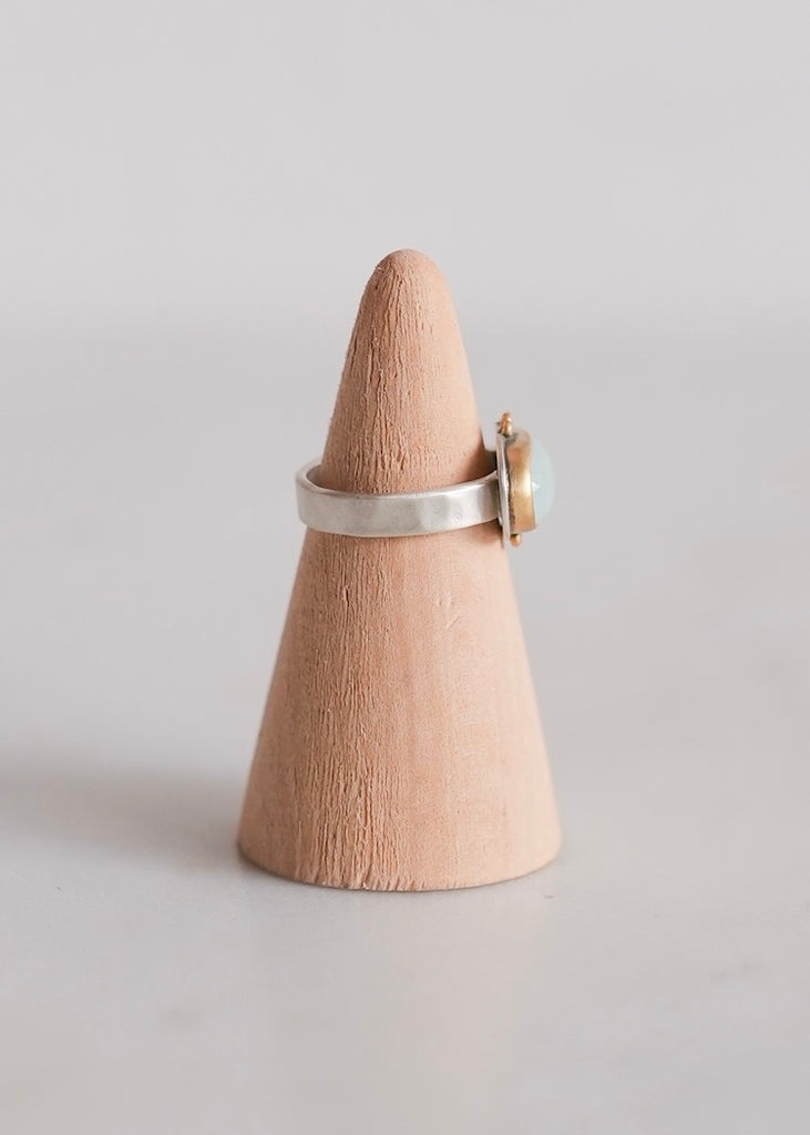 Ananda Khalsa | Rosecut Horizontal Aquamarine Ring with 2 Diamonds