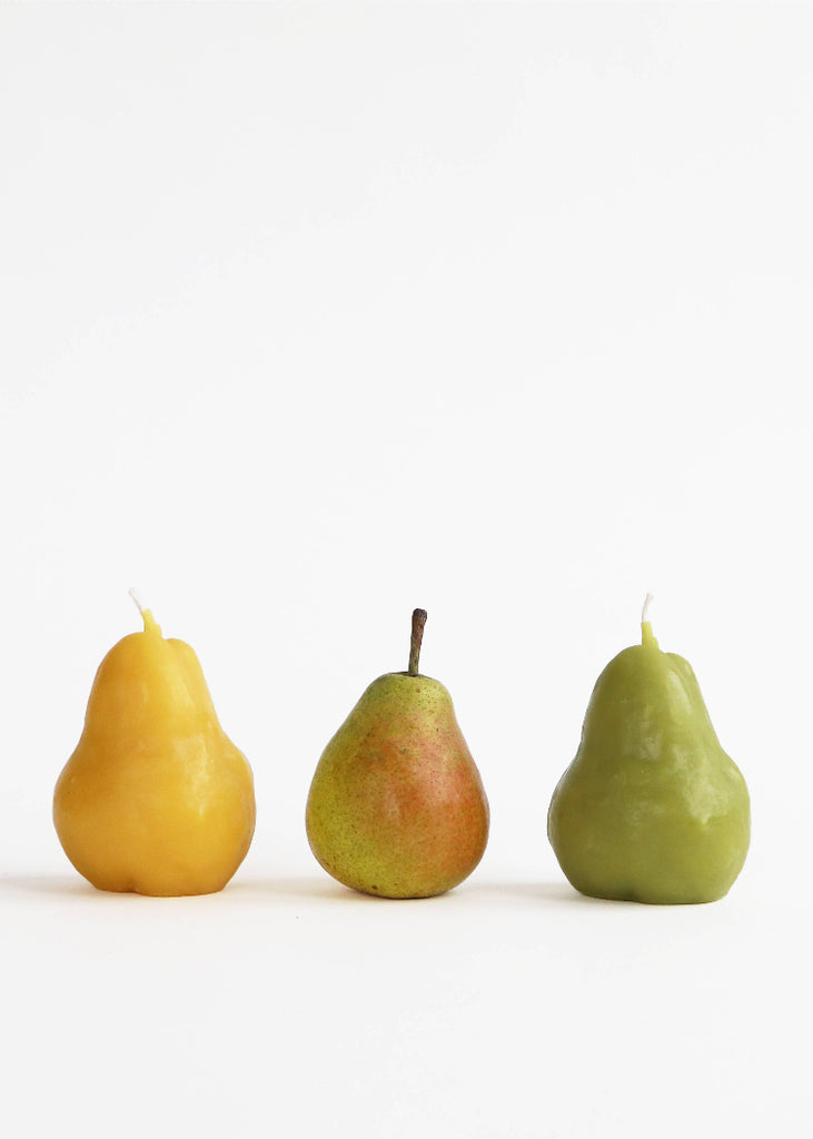 Artifaqt | Pear Beeswax Candle | Green