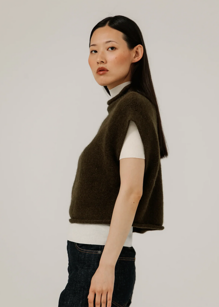 Bare Knitwear | Alpaca Iris Vest | Olive