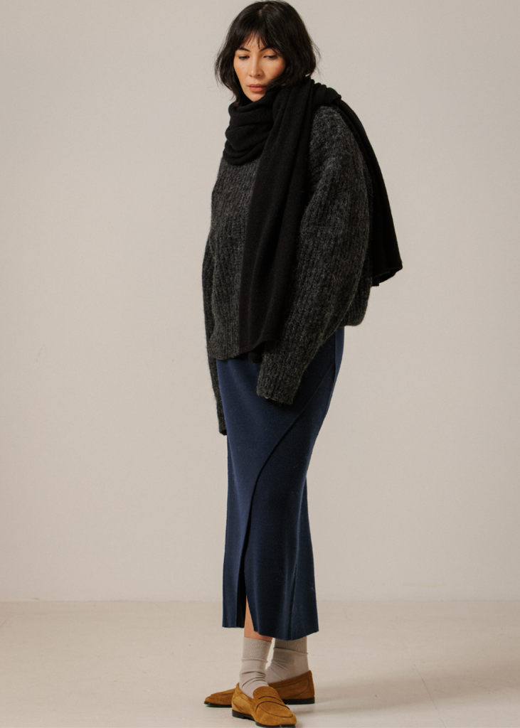 Bare Knitwear | Baby Alpaca Travel Wrap in Black
