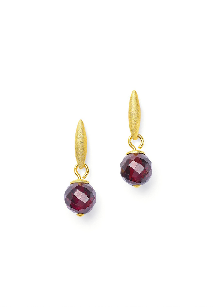 Bernd Wolf | Venizzo Garnet Earrings