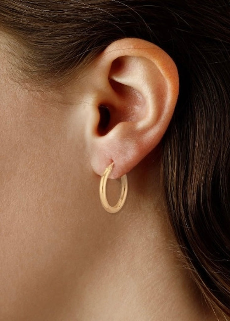 Carla Corp | 14k Gold 2.5x20mm S/D Hoop Earrings