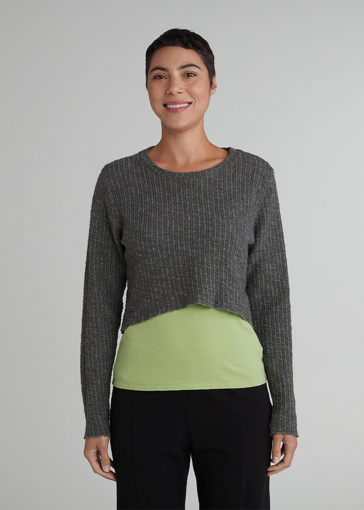 Cut Loose | Curved Crop Sweater - Clay Color
