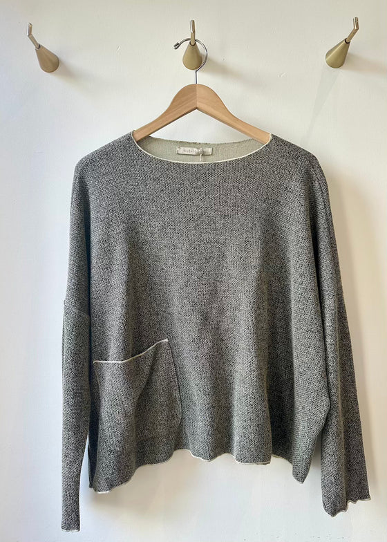 Cut Loose | One Size Pocket Pullover | Lentil