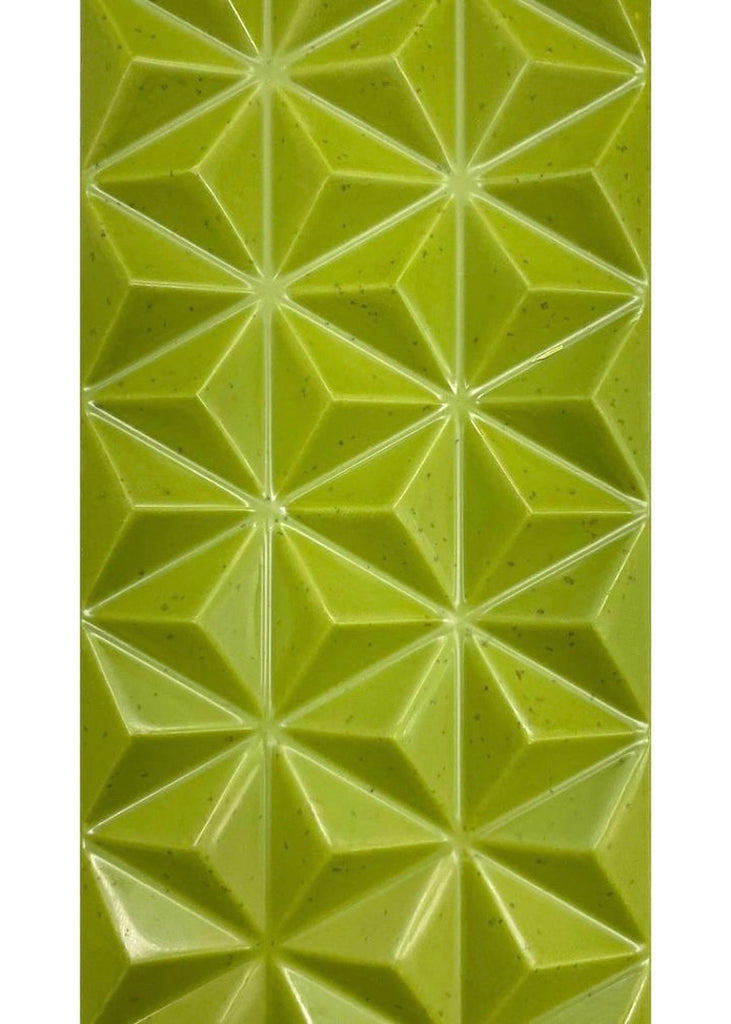 Deux Cranes | Matcha Chocolate with Caramelized Sesame