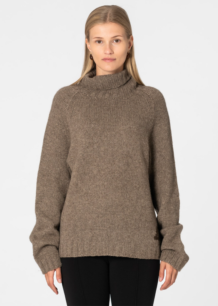 Dinadi | Yak Handknit Turtleneck
