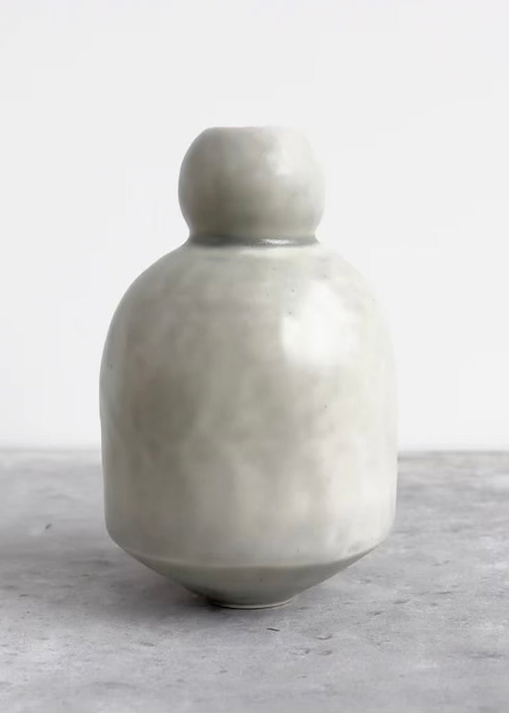 Elizabeth Benotti | Ebb + Flow Vase Series 1