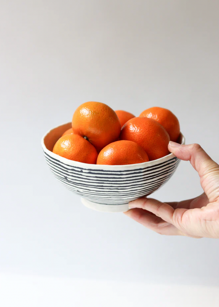 Elizabeth Benotti | Everyday Pinched Bowl | Striped