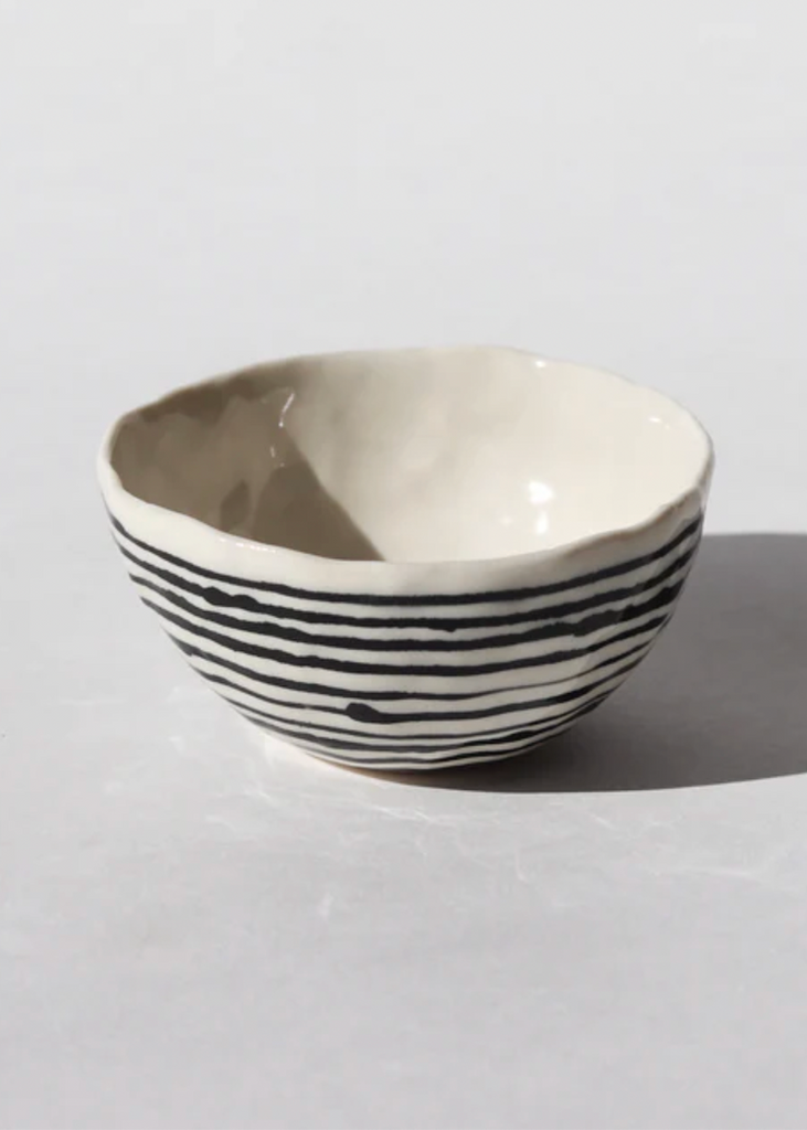 Elizabeth Benotti | Little Pinch Bowl | Striped