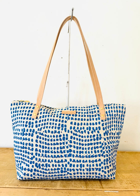 Erin Flett | Erin Medium Tote Bag | Royal Double Dot