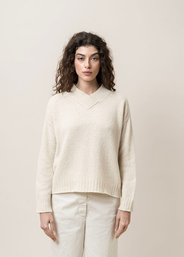 MJ Watson | V Neck Pullover