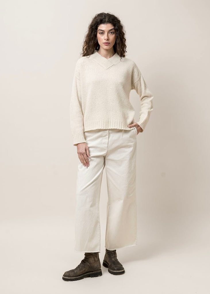 MJ Watson | V Neck Pullover