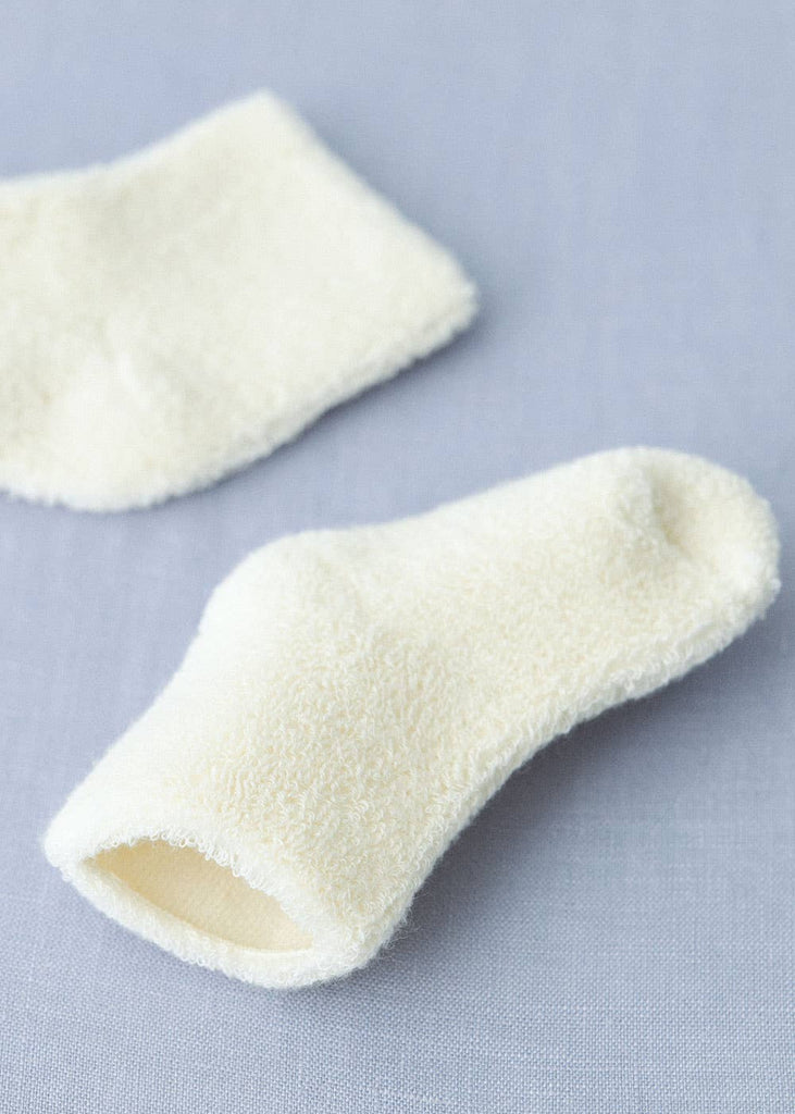Fog Linen Work | Baby Pile Socks | White