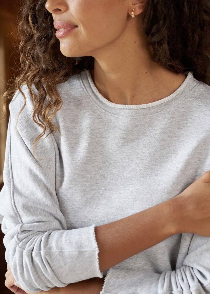 Frank & Eileen | Anna Long Sleeve Capelet in Gray Melange