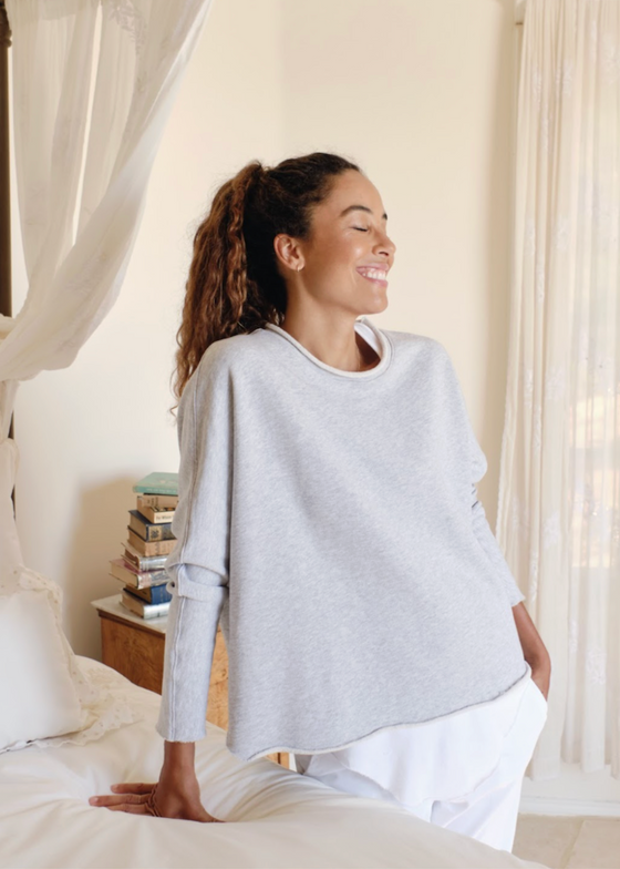 Frank & Eileen | Anna Long Sleeve Capelet in Gray Melange