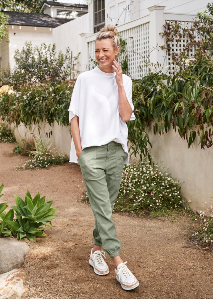 Frank & Eileen | Audrey Funnel Neck Capelet in White