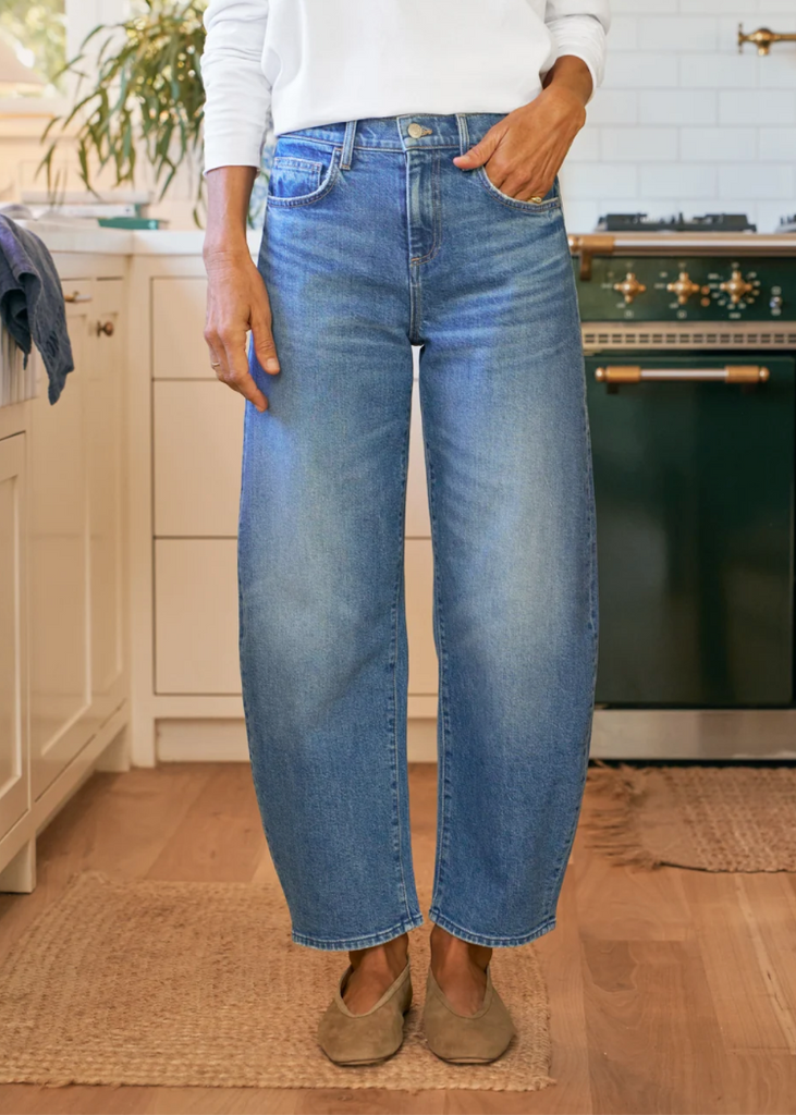 Frank & Eileen | Brennan Everyday Barrel Jean | California Vintage Denim