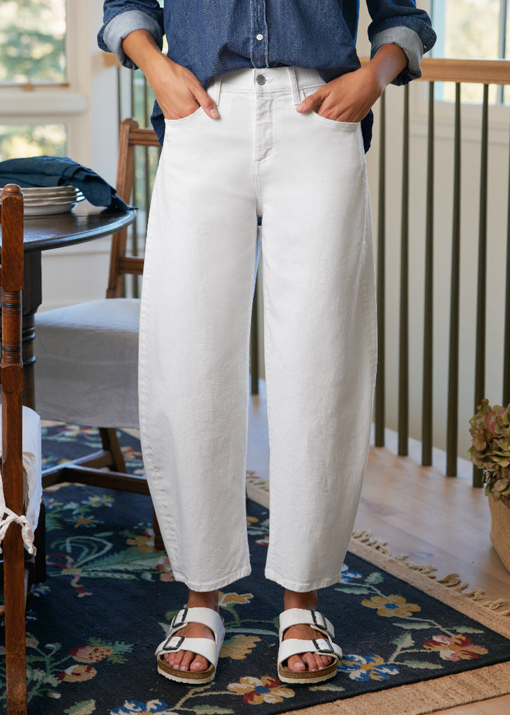 Frank & Eileen | Brennan Everyday Barrel Jean | California Vintage Denim