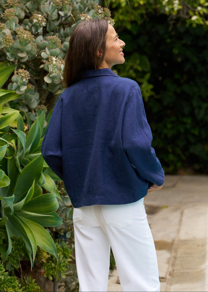 Frank & Eileen | Gabi Popover Shirt | Washed Linen Navy