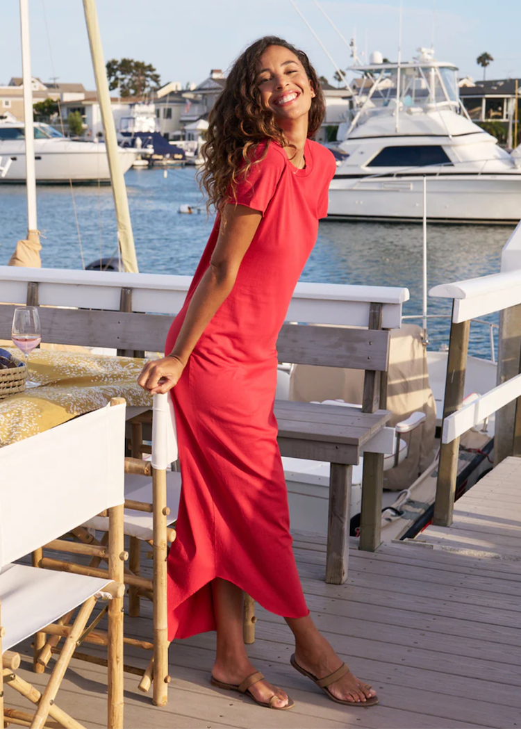 Red tee dress top