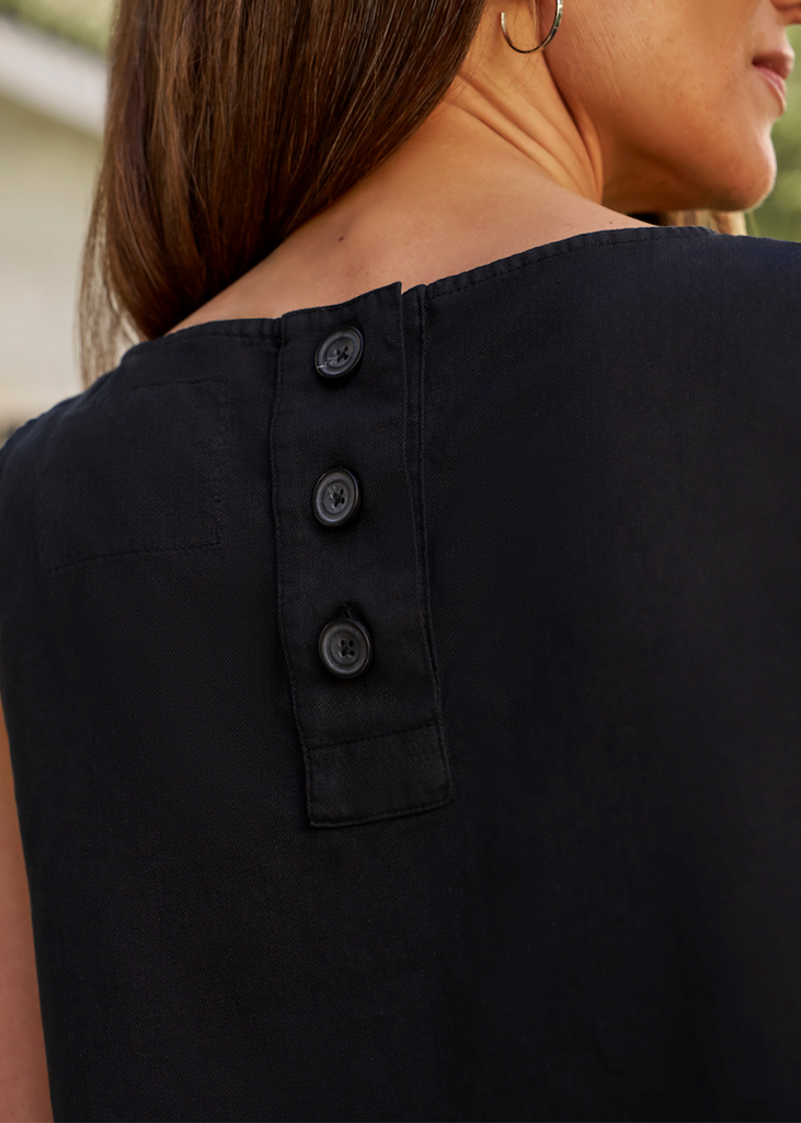 Frank & Eileen | Shelly Shell Tank | Famous Denim | Black