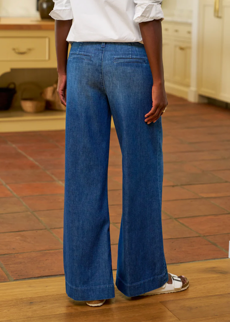 Frank & Eileen | West Village Wide Leg Trouser | Italian Dream Light Denim
