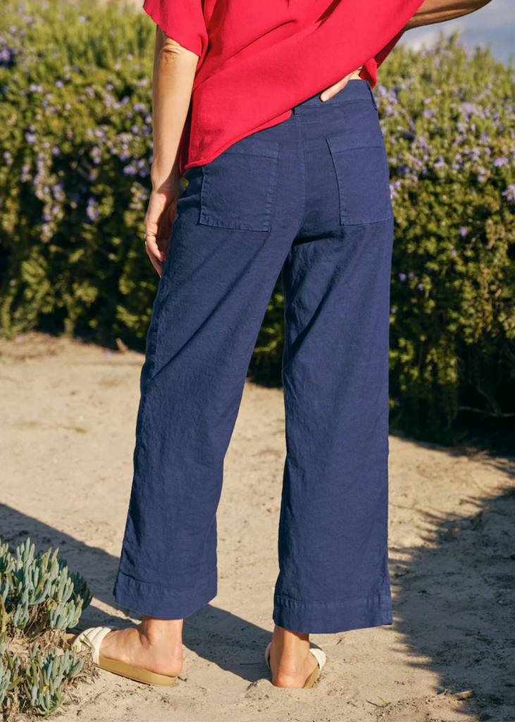Frank & Eileen | Wexford Trouser | Italian Performance Linen | Navy