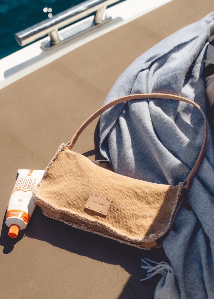 Graf Lantz | Canvas Shoulder Bag | Sand