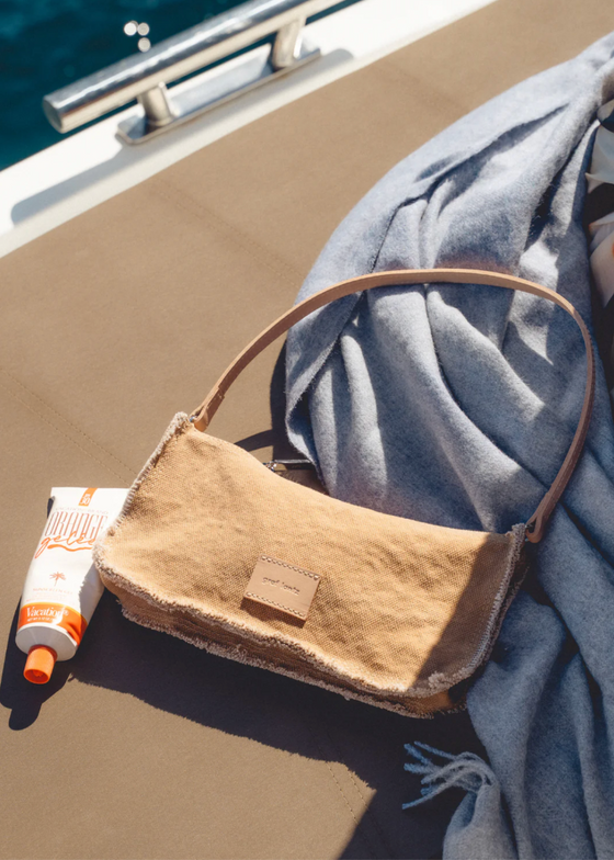 Graf Lantz | Canvas Shoulder Bag | Sand