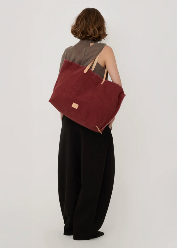 Graf Lantz | Hana Canvas Boat Bag | Plum