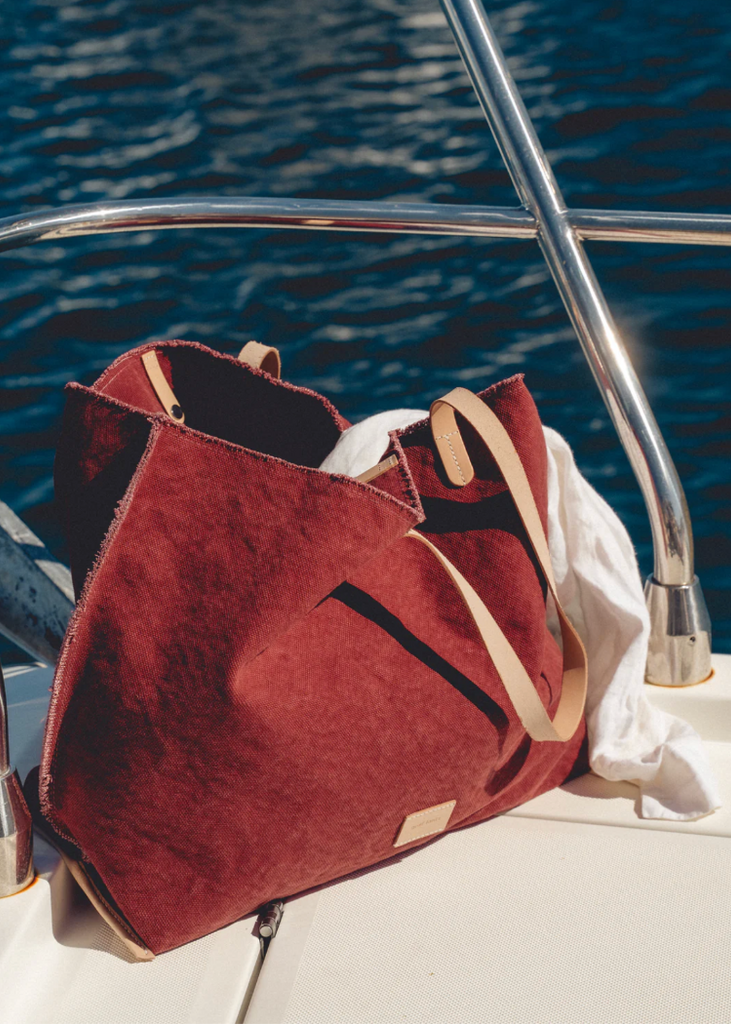 Graf Lantz | Hana Canvas Boat Bag | Plum